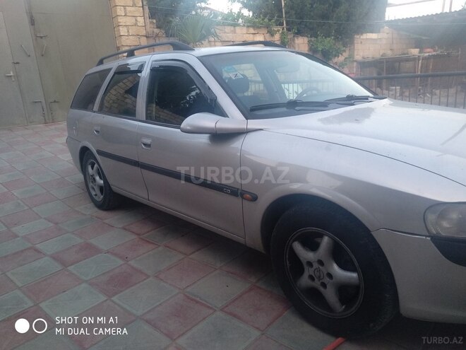 Opel Vectra 1998, 280,000 km - 2.0 l - Bakı