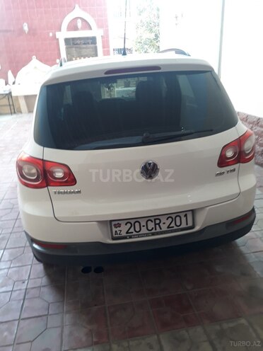 Volkswagen Tiguan 2009, 130,200 km - 2.0 l - Gəncə