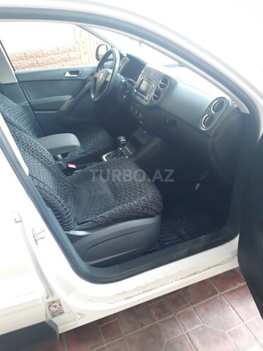 Volkswagen Tiguan 2009, 130,200 km - 2.0 l - Gəncə
