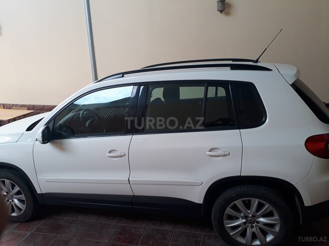 Volkswagen Tiguan 2009, 130,200 km - 2.0 l - Gəncə