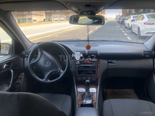 Mercedes C 240 2000, 240,000 km - 2.6 л - Bakı