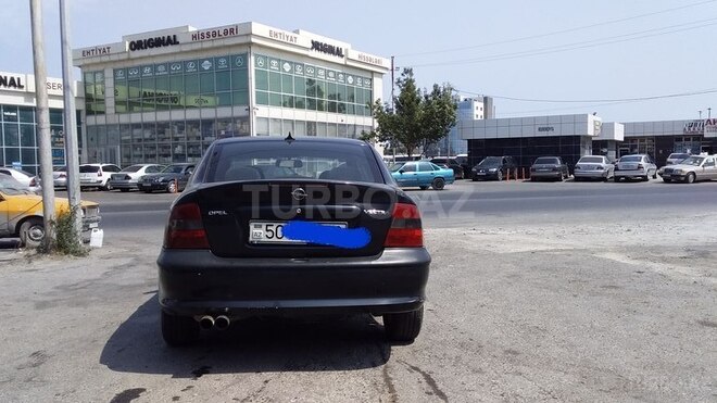 Opel Vectra 1997, 136,200 km - 2.0 l - Sumqayıt