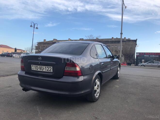 Opel Vectra 1995, 333,333 km - 1.8 l - Bakı