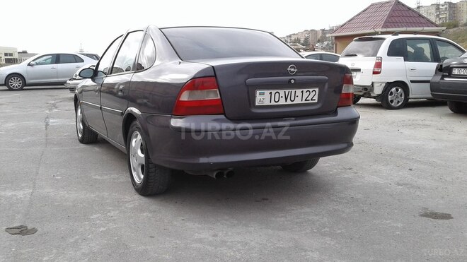 Opel Vectra 1995, 333,333 km - 1.8 l - Bakı