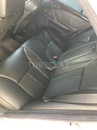 Mercedes E 270 2000, 359,000 km - 2.7 l - Bakı