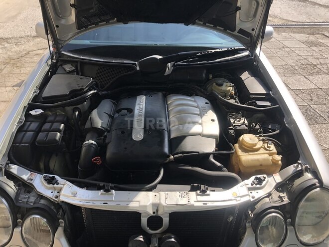 Mercedes E 270 2000, 359,000 km - 2.7 l - Bakı