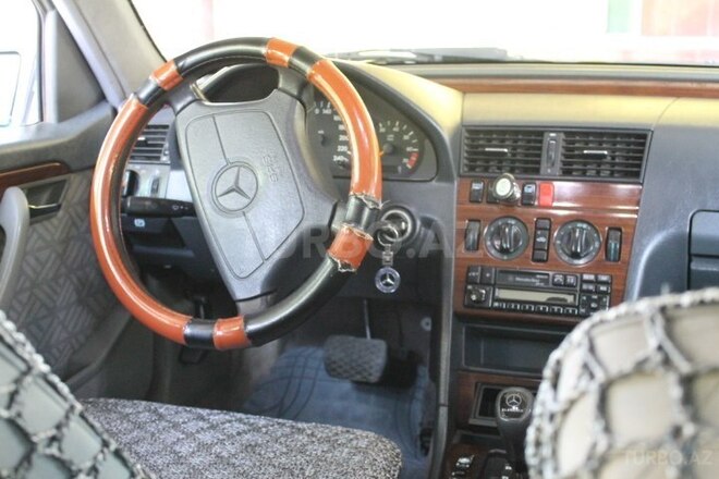 Mercedes C 180 1995, 340,000 km - 1.8 l - Saatlı
