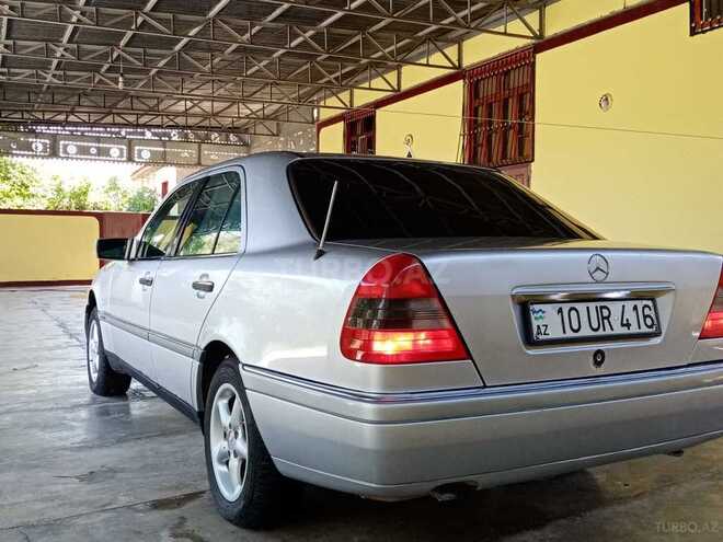 Mercedes C 180 1995, 340,000 km - 1.8 l - Saatlı
