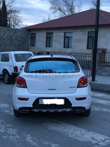 Chevrolet Cruze 2011, 230,000 km - 1.6 l - Şəki