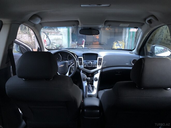 Chevrolet Cruze 2011, 230,000 km - 1.6 l - Şəki