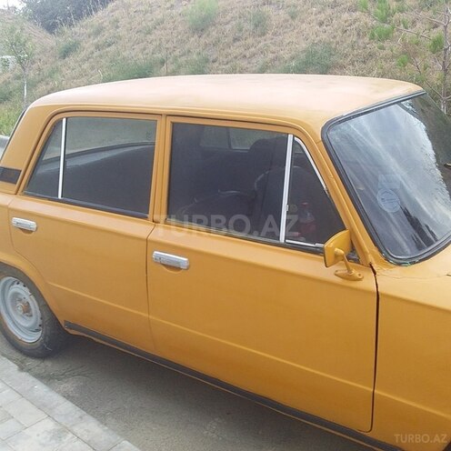 LADA (VAZ) 21011 1983, 128,520 km - 0.2 l - Qobustan