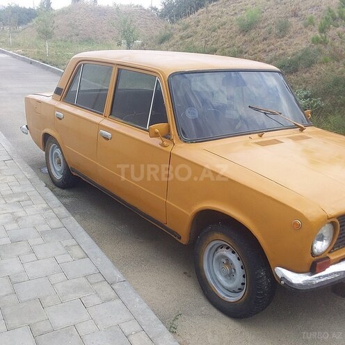 LADA (VAZ) 21011 1983, 128,520 km - 0.2 l - Qobustan
