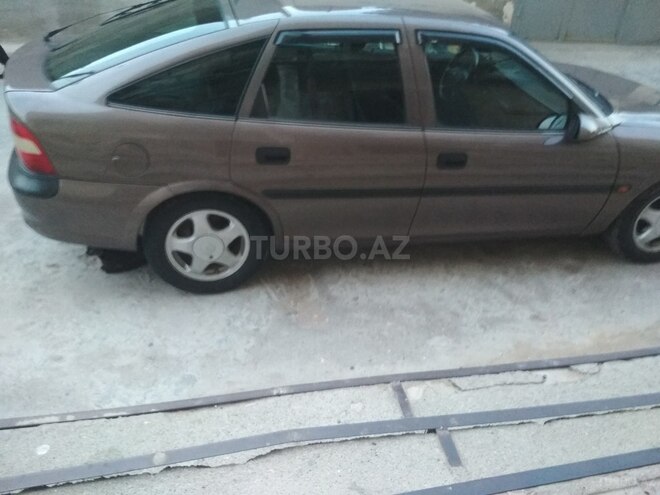 Opel Vectra 1998, 189,500 km - 2.0 l - Bakı