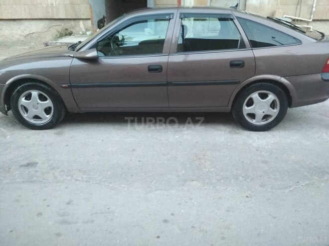 Opel Vectra 1998, 189,500 km - 2.0 l - Bakı