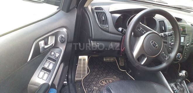 Kia Cerato 2011, 111,500 km - 2.0 l - Bakı