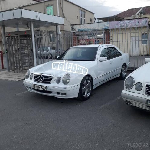 Mercedes E 200 2001, 390 km - 0.2 l - Biləsuvar