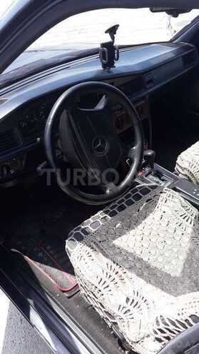Mercedes 190 1993, 234,000 km - 2.0 l - Sumqayıt