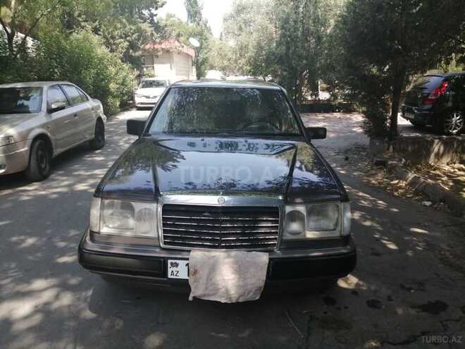 Mercedes E 200 1991, 353,434 km - 2.0 л - Bakı