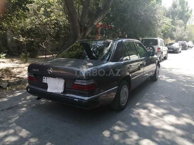 Mercedes E 200 1991, 353,434 km - 2.0 л - Bakı