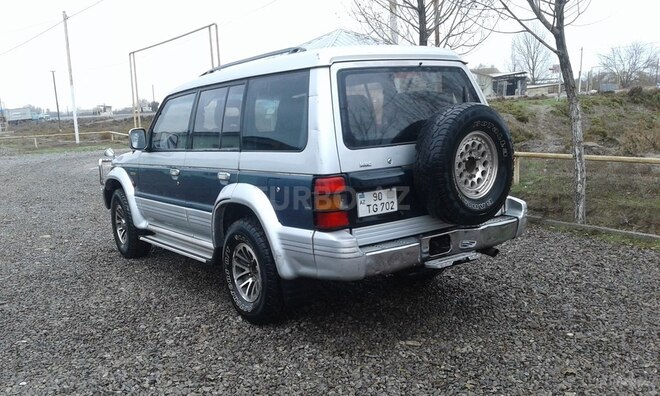 Mitsubishi Pajero 1992, 342,000 km - 2.5 л - Bakı