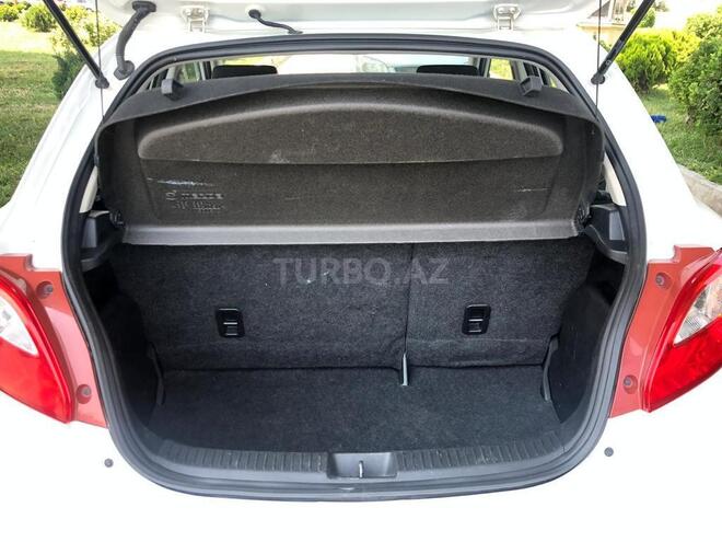 Mazda 2 2014, 83,000 km - 1.5 л - Bakı