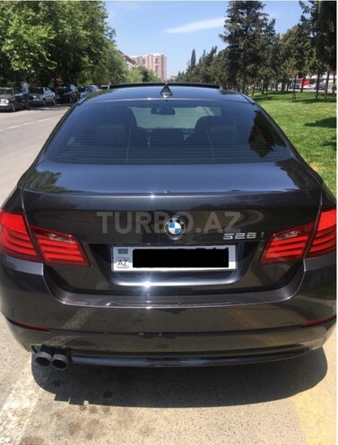 BMW 528 2011, 123,000 km - 2.0 л - Bakı