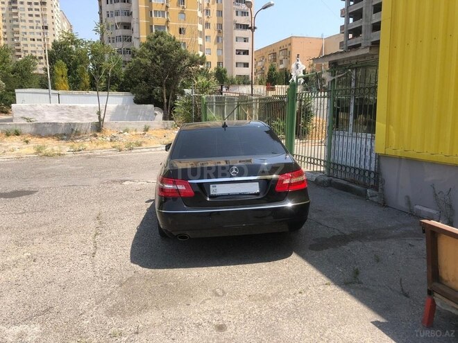 Mercedes E 200 2010, 161,286 km - 1.8 l - Bakı