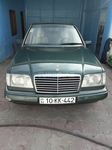 Mercedes E 220 1993, 370,000 km - 2.2 л - Bakı