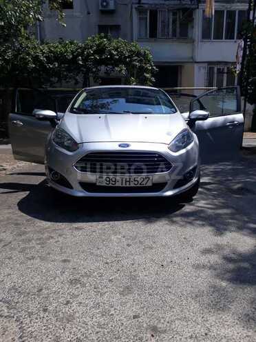 Ford Fiesta 2015, 65,000 km - 1.6 л - Bakı