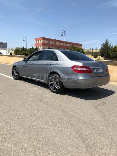 Mercedes E 220 2009, 186,000 km - 2.2 л - Bakı
