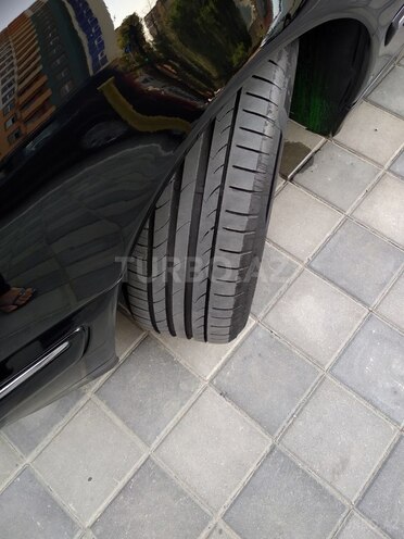 Mercedes E 270 2001, 322,000 km - 2.7 l - Bakı