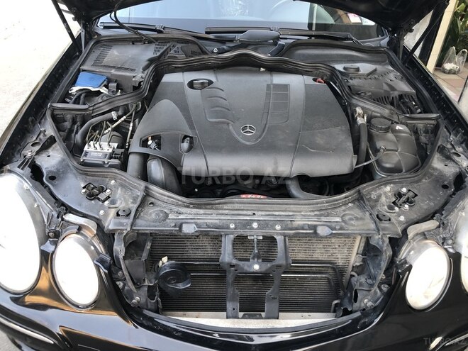 Mercedes E 220 2008, 181,000 km - 2.2 l - Bakı