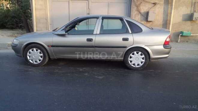 Opel Vectra 1998, 300,000 km - 1.8 l - Bakı