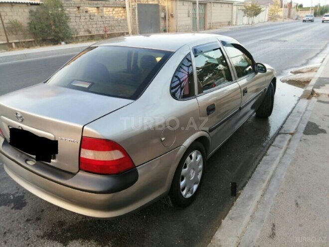 Opel Vectra 1998, 300,000 km - 1.8 l - Bakı