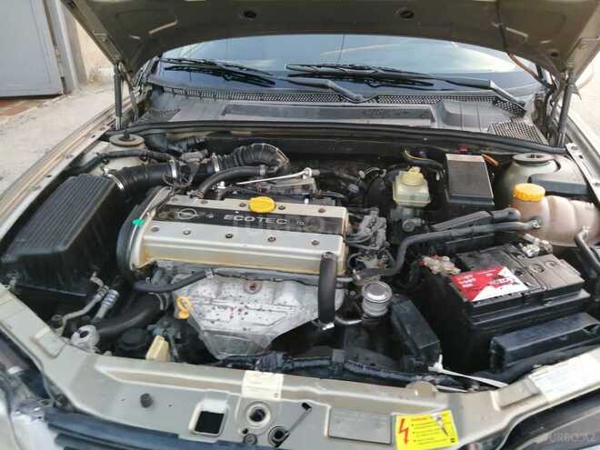 Opel Vectra 1998, 300,000 km - 1.8 l - Bakı
