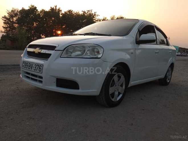 Chevrolet Aveo 2011, 152,300 km - 1.2 л - Salyan