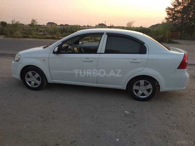 Chevrolet Aveo 2011, 152,300 km - 1.2 л - Salyan