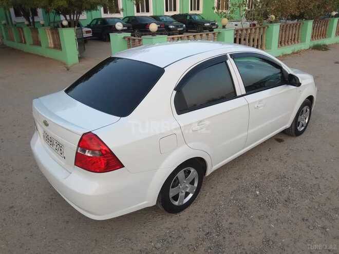 Chevrolet Aveo 2011, 152,300 km - 1.2 л - Salyan