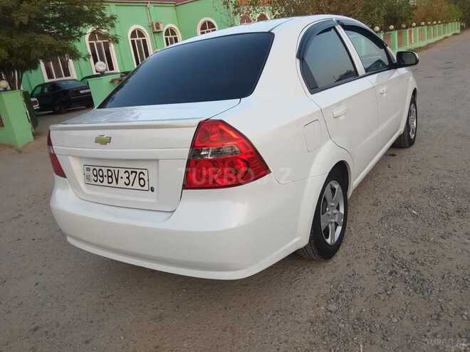 Chevrolet Aveo 2011, 152,300 km - 1.2 л - Salyan