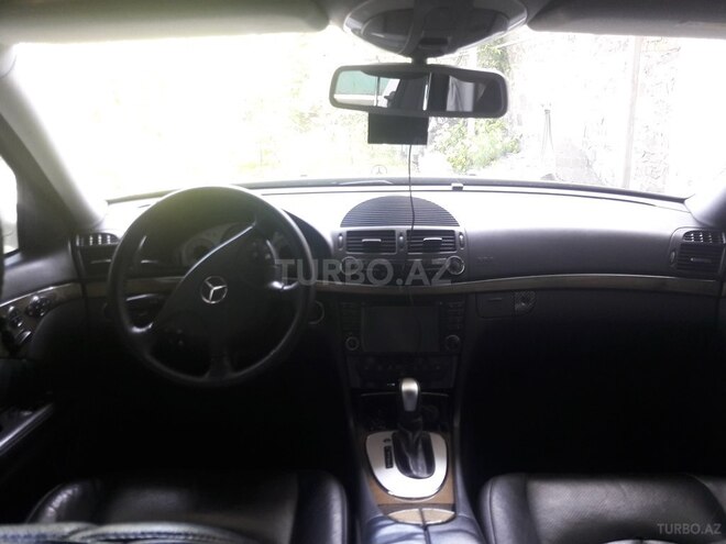 Mercedes E 320 2002, 254,000 km - 3.2 l - Şəki