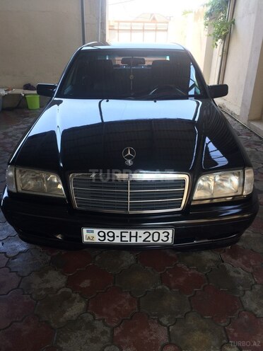 Mercedes 200 2000, 131 km - 0.2 л - Bakı