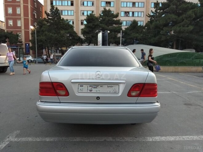 Mercedes E 280 1997, 388,090 km - 2.8 l - Bakı