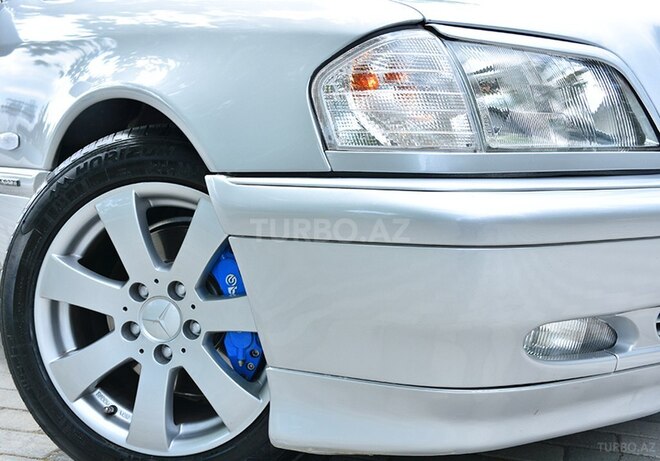 Mercedes C 230 2000, 215,000 km - 2.3 l - İmişli