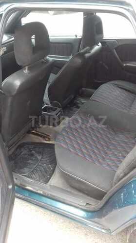 Opel Vectra 1994, 318,000 km - 1.6 л - Quba
