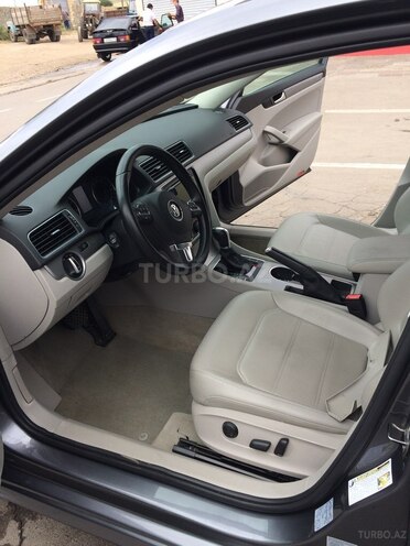 Volkswagen Passat 2013, 92,000 km - 1.8 л - Gədəbəy