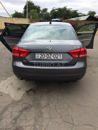 Volkswagen Passat 2013, 92,000 km - 1.8 л - Gədəbəy