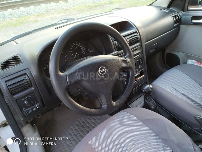 Opel Astra 2001, 243,000 km - 1.8 l - Bakı