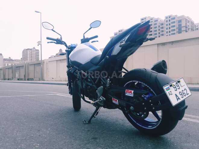 Suzuki  2016, 22,400 km - 0.7 l - Bakı