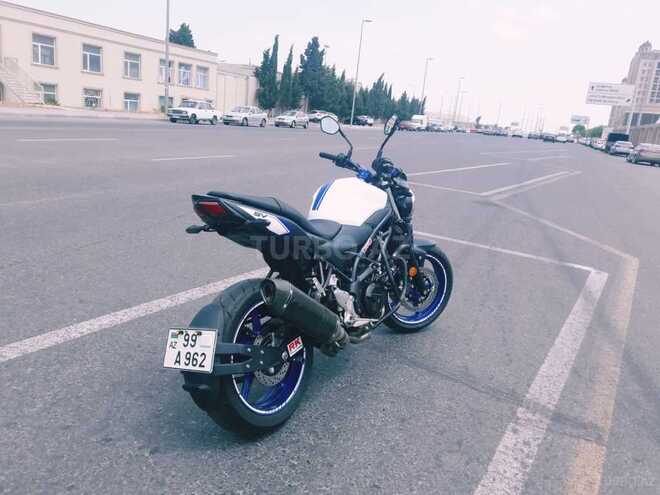 Suzuki  2016, 22,400 km - 0.7 l - Bakı