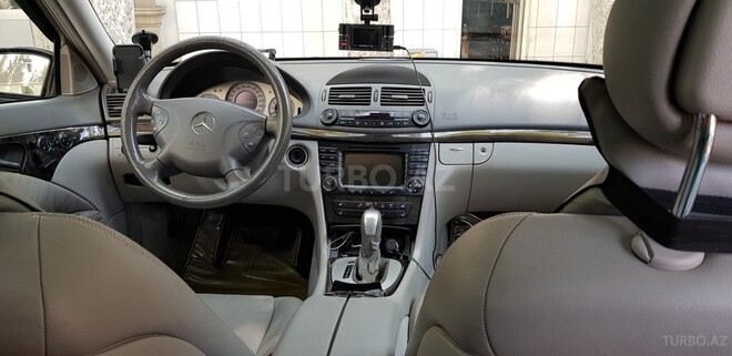 Mercedes E 320 2003, 21,000 km - 3.2 л - Göyçay